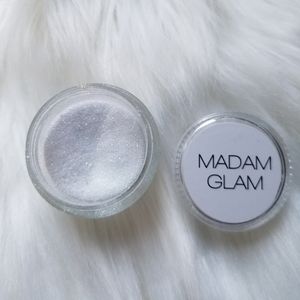 💛 Madam glam glitter nail powder 💖